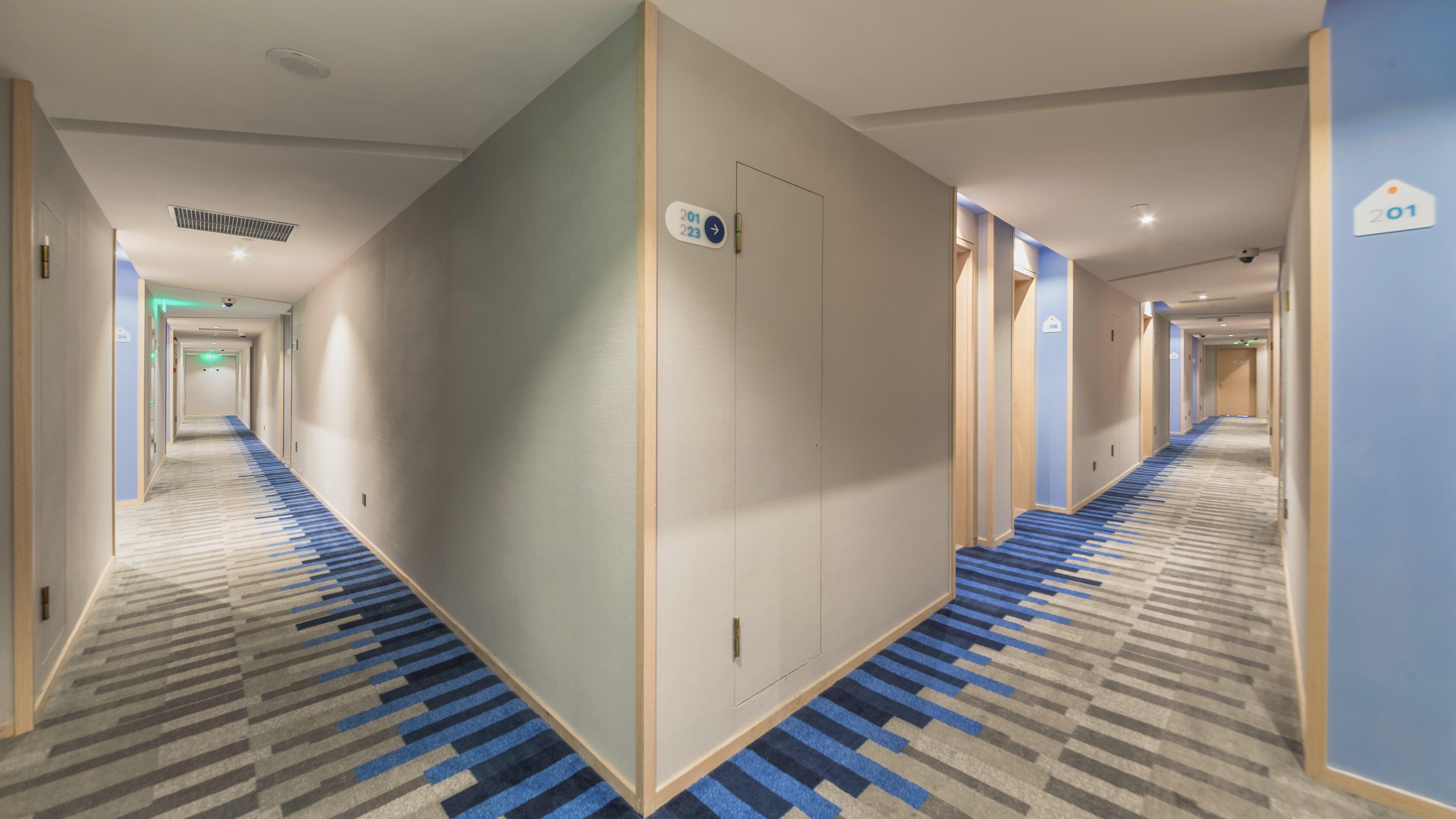 Hotel Express Gubei By Ihg